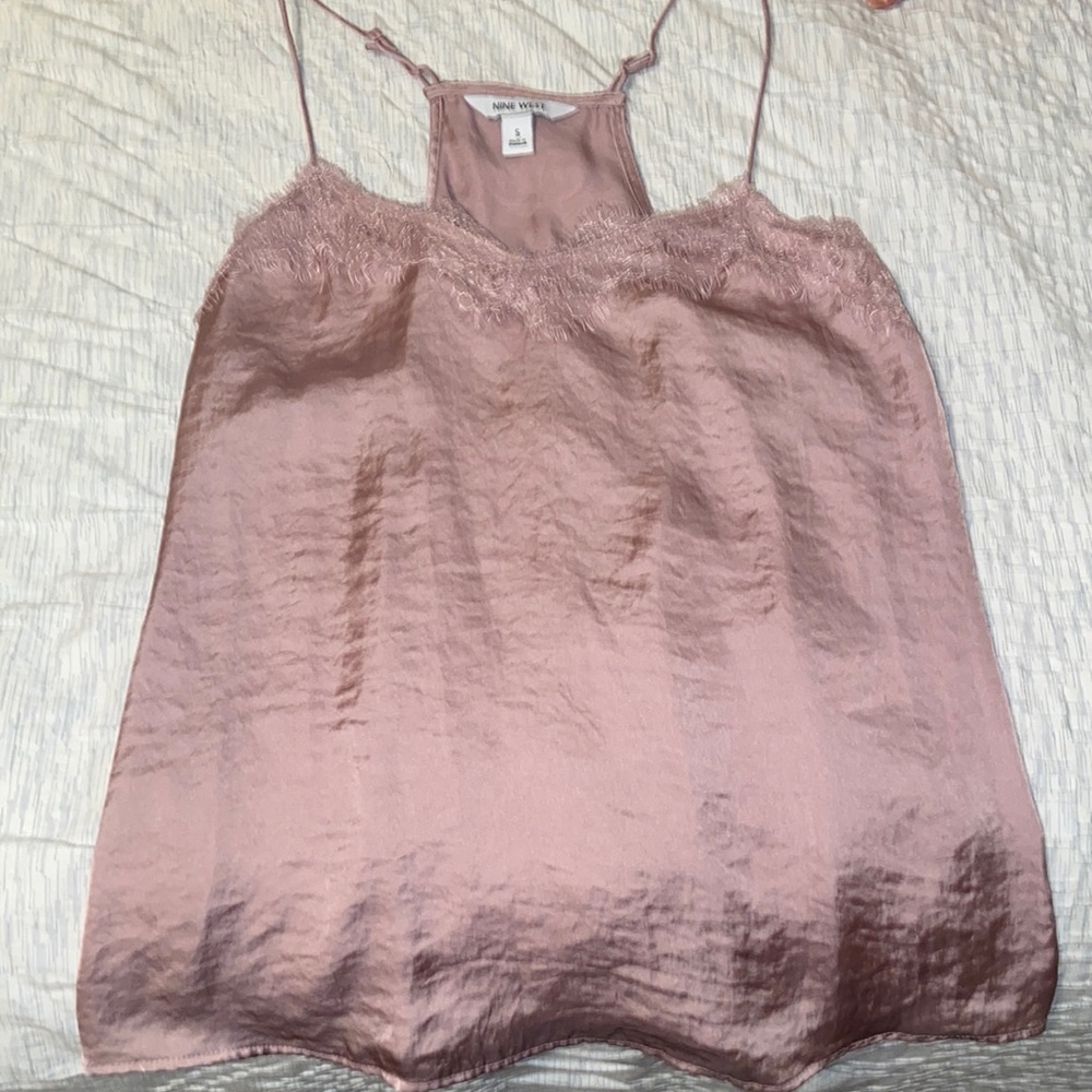 Mauve satin tank top with lace detail